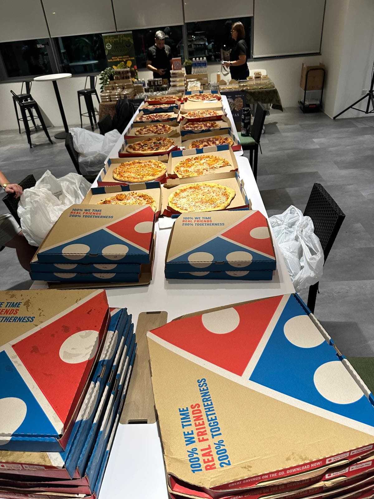 Community pizza event